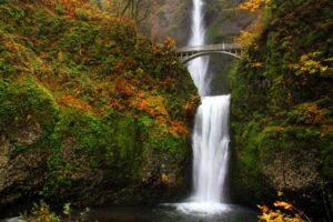 hotels to view fall foliage